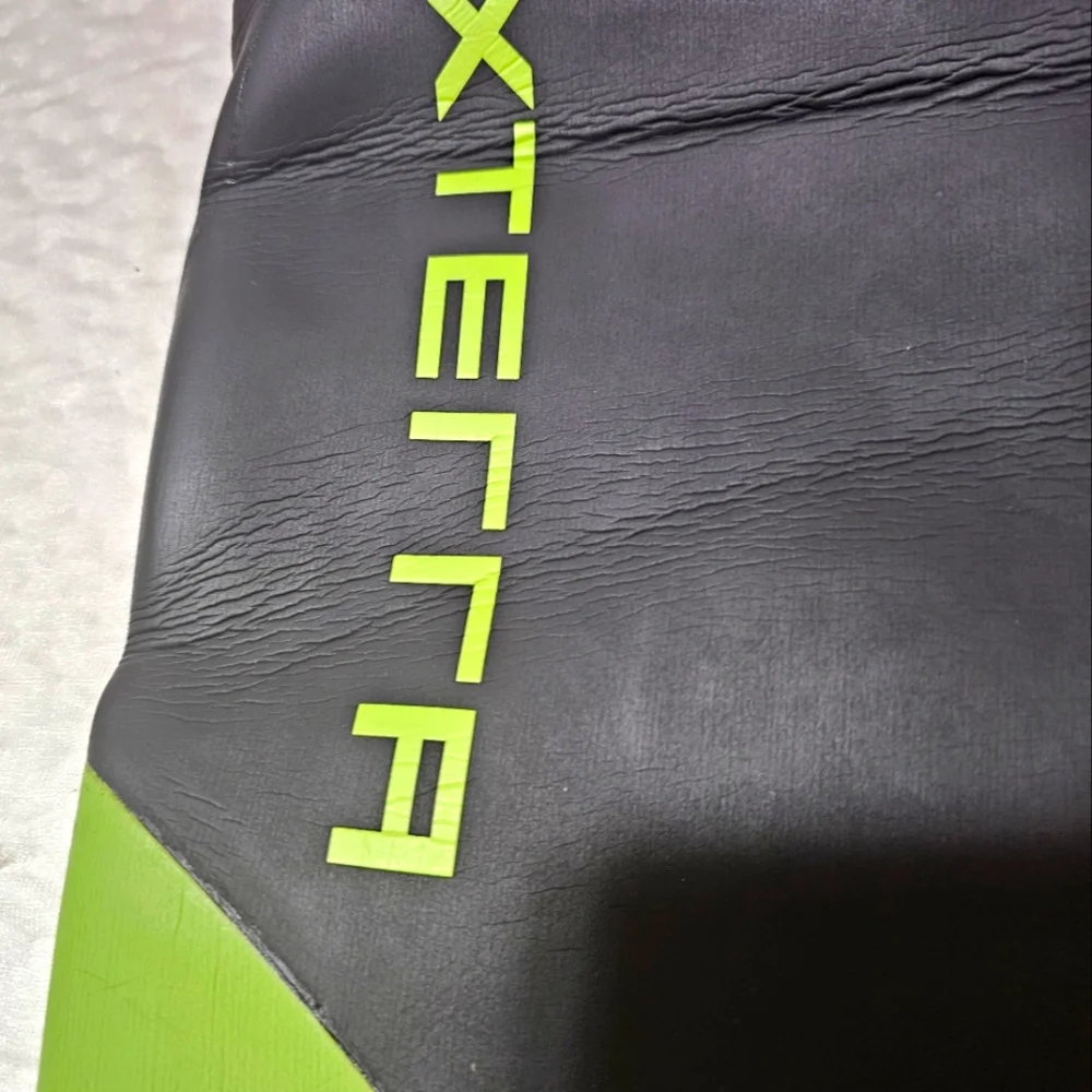 Xterra wetsuit women's XLfor paddleboarding and Triathlons - Picture 3 of 5